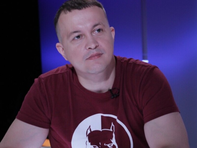 "Упізнає Росія Гордона й серед тисячі пітерських рил!" Український поет Космина присвятив поему затриманню "Гордона" в Петербурзі