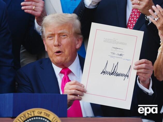 Трамп продлил на год чрезвычайное положение с ограничениями для российских судов