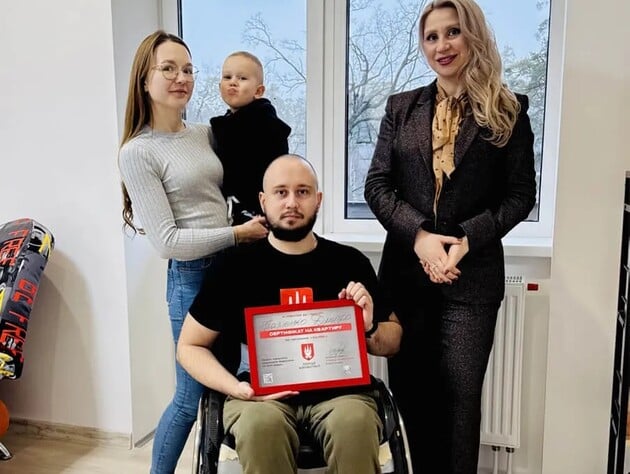 Потрапив у полон паралізованим. Історія оборонця Маріуполя Дмитра Палієнка