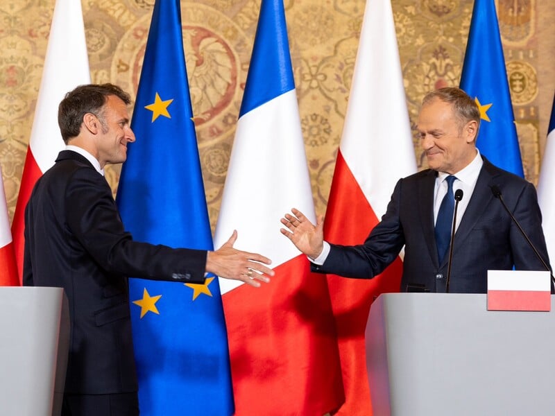 Туск висловився про перспективу появи французьких Rafale із ядерною зброєю над Польщею