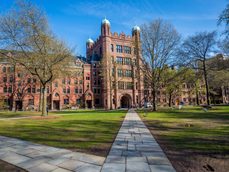 Фонд Пінчука запускає першу міжнародну лідерську програму для українських ветеранів у Єльському університеті