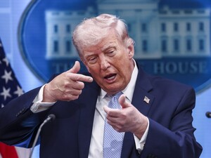 Трамп пытался получить доступ к ядерным кодам, но военные ему помешали – СМИ