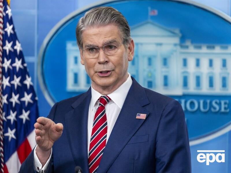 "За лічені дні". Глава мінфіну США очікує, що Іран зупинить видобування нафти