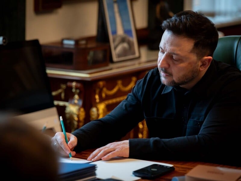 Зеленський готовий до зустрічі з новим керівництвом Угорщини, але є нюанс