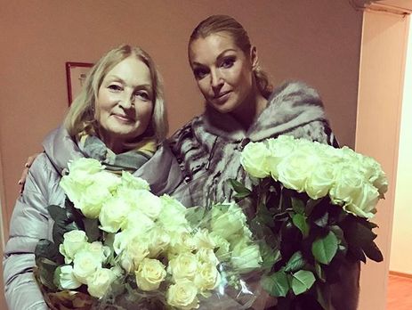 Волочкова зізналася, що мама влаштувала її музей у своїй квартирі