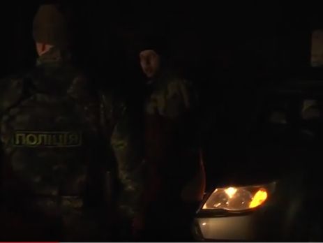 Парасюк – полицейским на блокпосту у Славянска: Покажи лицо, ссыкло еб...чее. Видео