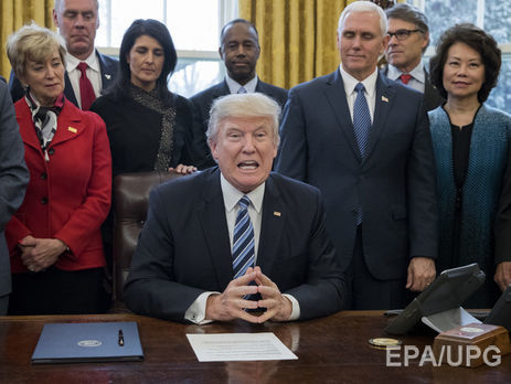 В Белом доме назвали доходы Трампа за 2005 год после обещания телеведущей обнародовать его налоговую декларацию