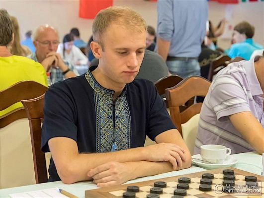 Федерація шашок України: Дискваліфікованому чемпіону світу із шашок Анікєєву потрібна допомога для подання справи в Міжнародний арбітраж