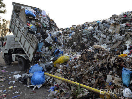 Поліція порушила 11 кримінальних проваджень через вивантаження львівського сміття