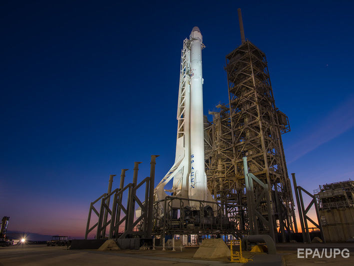 Ракета Falcon 9 вывела на орбиту телекоммуникационный спутник