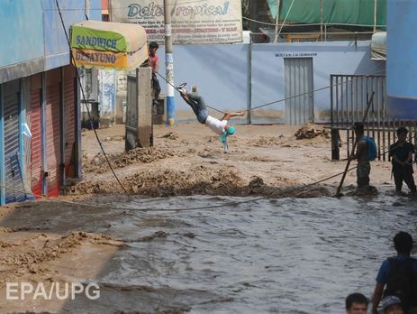 Жертвами наводнений в Перу стали 67 человек