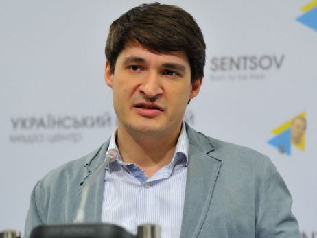 Потенциальная дыра в бюджете Украины составляет более 100 млрд грн. Возможна валютная турбуленция – политолог Таран