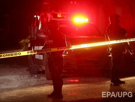 У Мексиці озброєна група застрелила вісьмох осіб