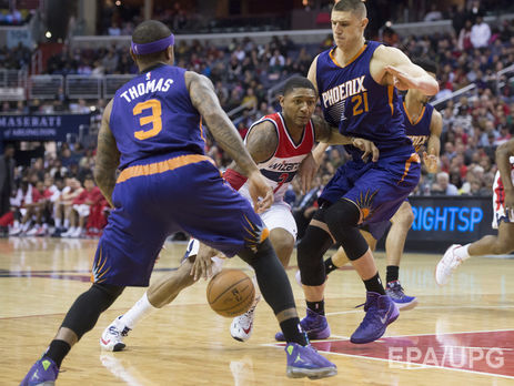 Бросок украинского баскетболиста вошел в топ-10 моментов дня NBA. Видео