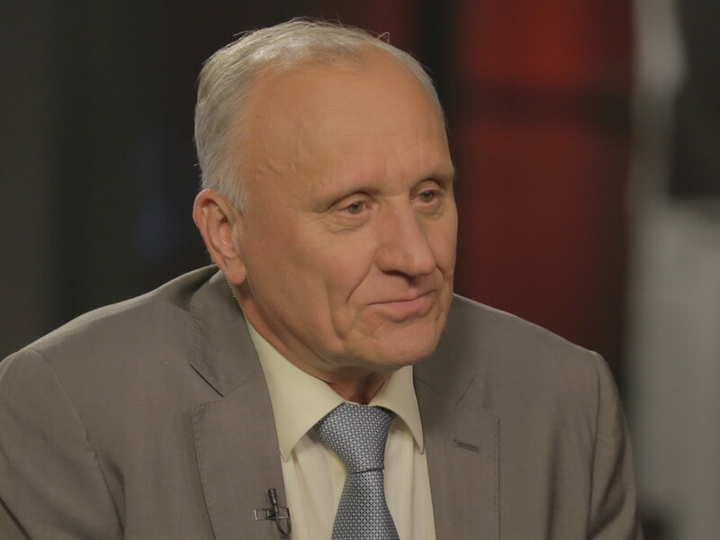 Геннадий БУРБУЛИС