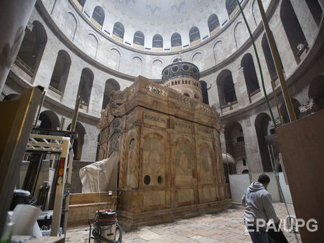 В Иерусалиме завершили реставрацию гробницы Христа