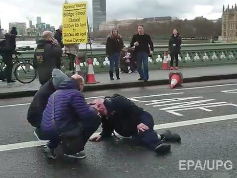 Полиция назвала инцидент под парламентом террористическим актом