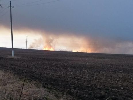Из-за постоянной детонации на складе боеприпасов в Балаклее пожар не тушат – Матиос