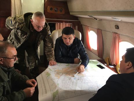 Гройсман: Взрывы в Балаклее могут продолжаться до семи дней. Рассматриваются версии диверсии и халатности