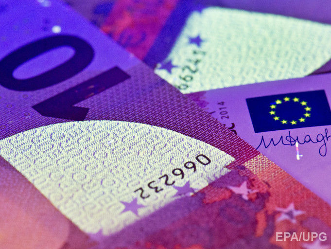 Курс гривні до євро впав до 29,18 грн/€