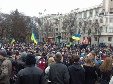 В Харькове собрались два митинга