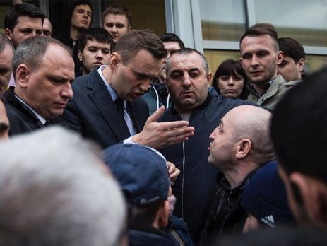 В Волгограде напали на Навального. Видео