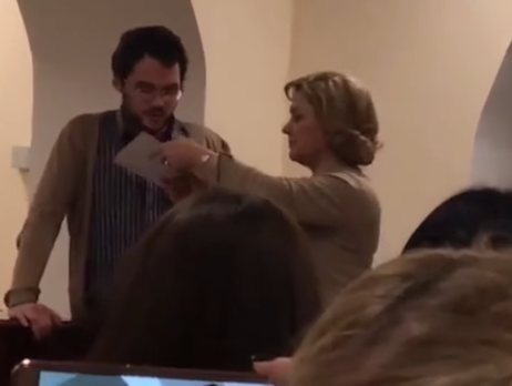 Преподаватель московской консерватории поручила студенту зачитать вслух список врагов народа. Видео