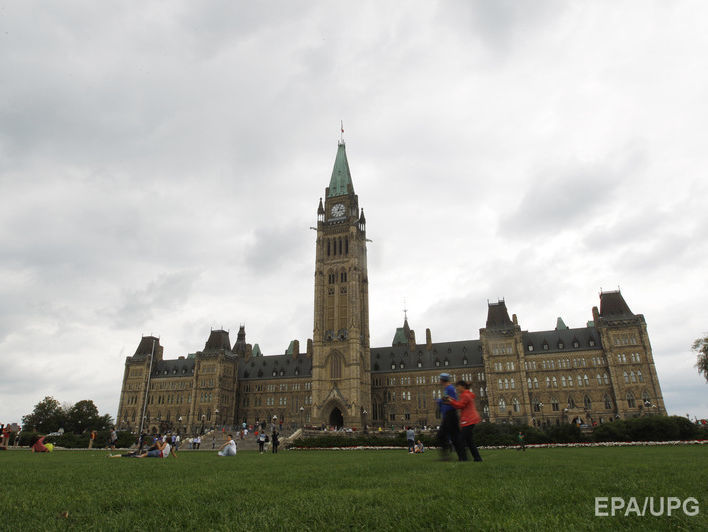 В парламенте Канады зарегистрировали петицию о предоставлении Украине летального оружия
