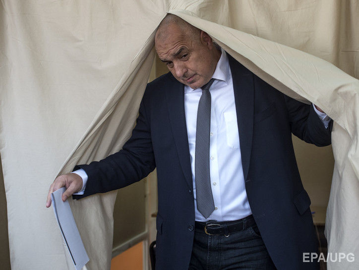 У Болгарії партія екс-прем'єра Борисова перемагає на дострокових виборах до парламенту – екзит-пол