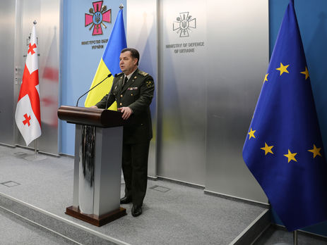 Полторак: Україна поки що буде закуповувати боєприпаси в країн-партнерів