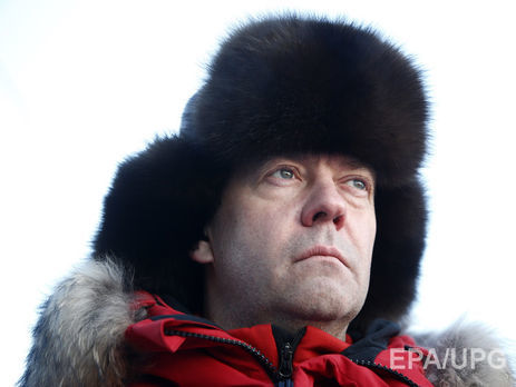 Медведев – министру сельского хозяйства: Будильник себе ставьте в разные места. Видео