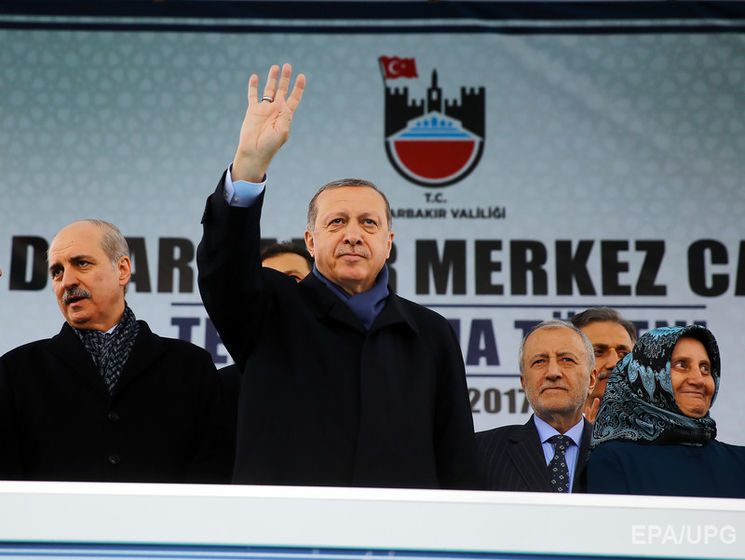 Ердоган під час виступу перед курдами: Ми охороняємо світ і зберігаємо свободи