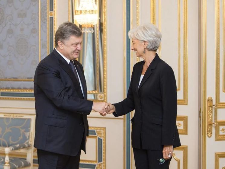 МВФ принял решение о выделении Украине очередного транша в размере $1 млрд