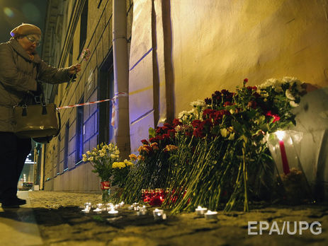 Путин приехал на место взрыва в Санкт-Петербурге. Видео