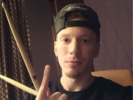 Никита Пресняков показал татуировку с изображением часов