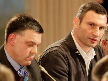 Кличко и Тягнибок призвали лишить неприкосновенности депутатов, которые поддерживают сепаратистов