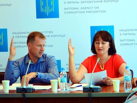 Члены НАПК не смогли отправить в отставку своего председателя Корчак