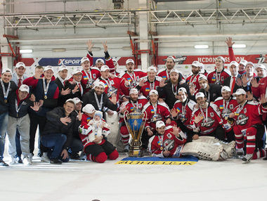 "Донбасс" в пятый раз стал чемпионом Украины по хоккею