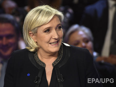 Ле Пен на Корсике столкнулась с протестом сторонников независимости острова