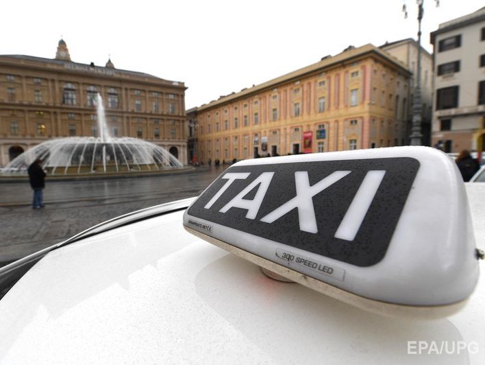 В Італії суд заборонив сервіс таксі Uber