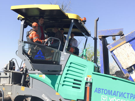 Омелян анонсировал строительство автобана европейского образца Одесса – Гданьск