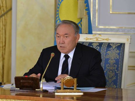 Назарбаєв заявив про намір перевести казахський алфавіт на латиницю