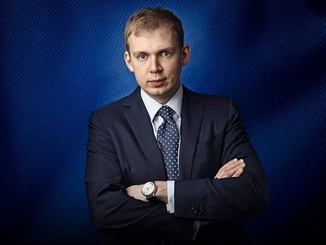 Курченко возить із собою реаніматолога, літає полювати на Камчатку і влаштував дружину в театр Табакова