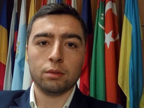 Нематуллаєв: Ранок кримських татар у Бахчисараї знову почався з обшуків