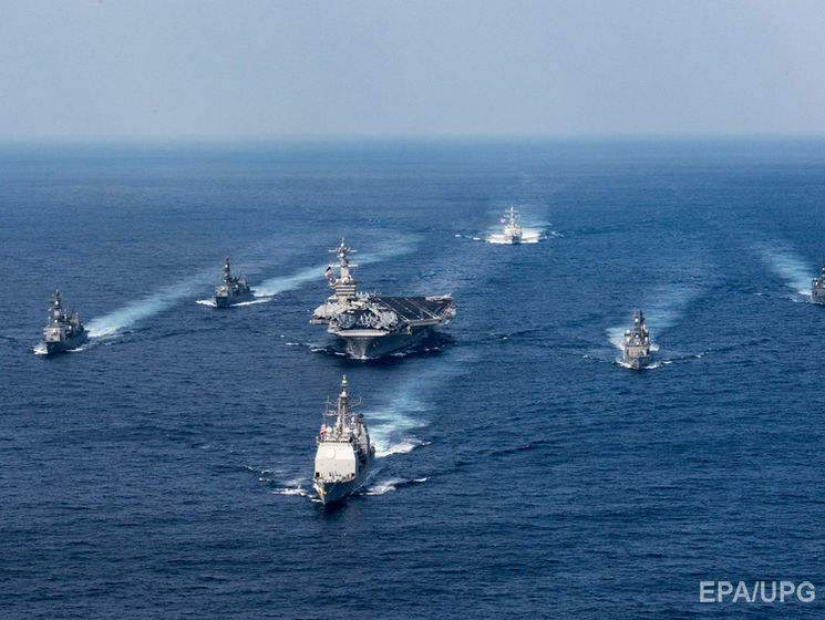К ударной группе ВМС США, направившейся к берегам Южной Кореи, присоединятся японские корабли &ndash; Reuters