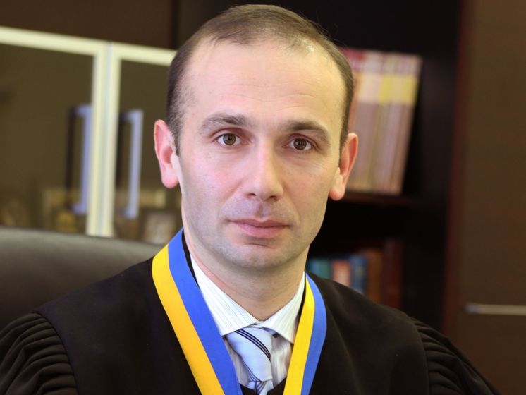 Генпрокуратура не змогла продовжити судді Ємельянову строк відсторонення від посади