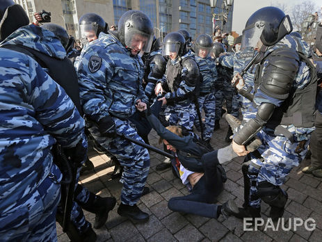 Слава Рабинович: Очевидно, что Путин и его ОПГ будут шить новые дела, по образу и подобию 