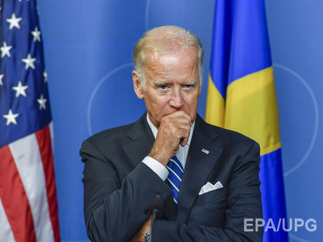 Байден призвал Трампа поднять с российскими властями вопрос преследования гомосексуалов в Чечне