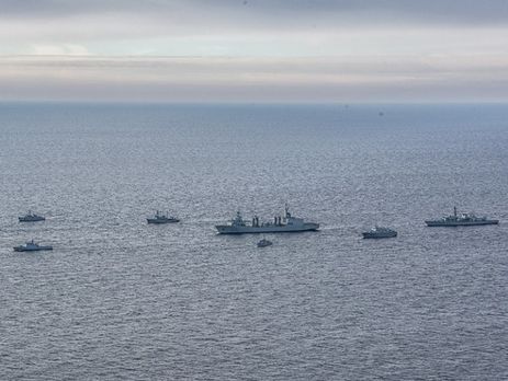 Латвия заявила, что две российские подлодки приблизились к ее территориальным водам