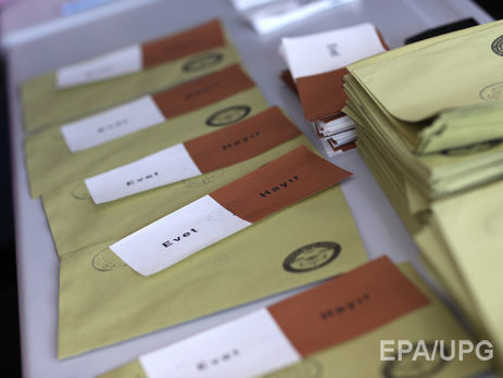 Більшість турків у ЄС підтримала розширення повноважень президента – ЗМІ